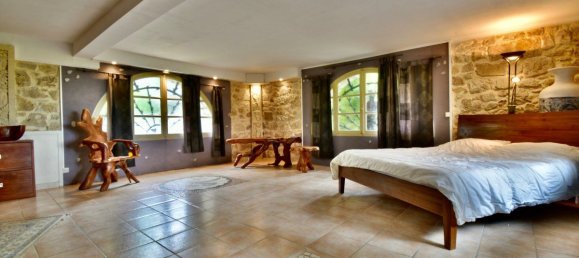 Замки и поместья с 12 спальнями в Монтобан, Франция № 204032 6