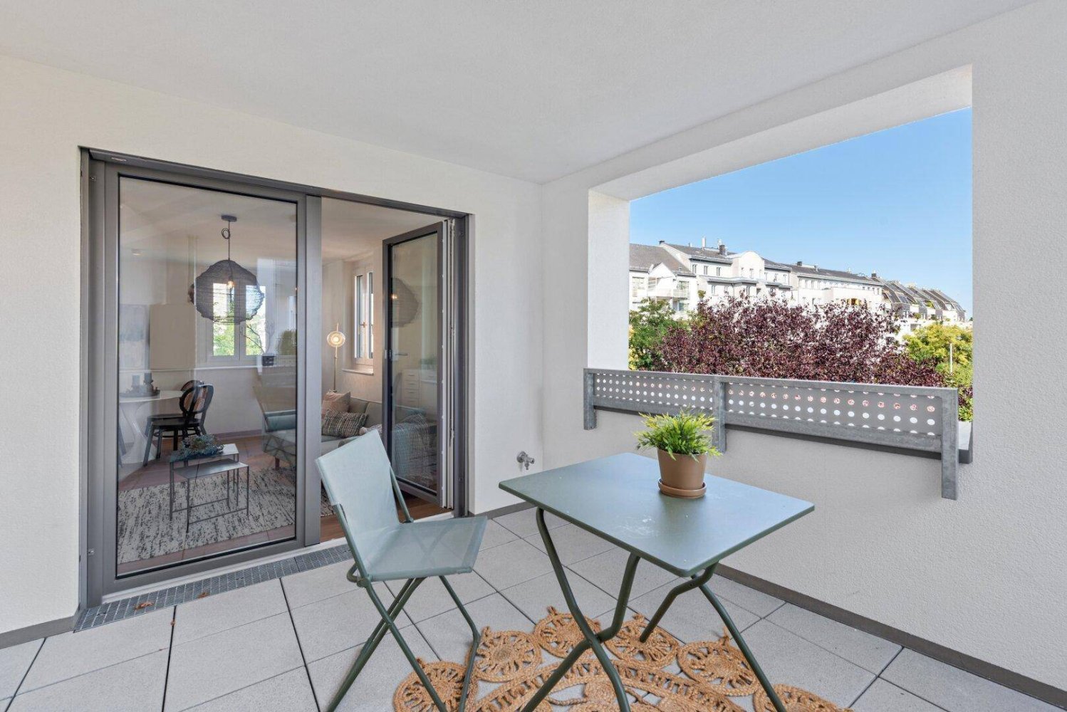 2غرفة شقة في Dobling, Austria رقم 221912