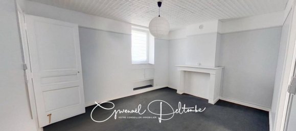 5 bedrooms House in Arras, France No. 217103 7