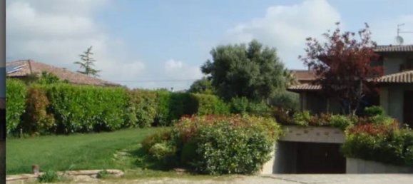 10 rooms House in Bastia Umbra, Italy No. 46636 5