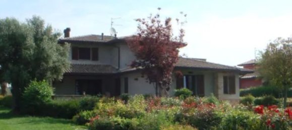 10 rooms House in Bastia Umbra, Italy No. 46636 11