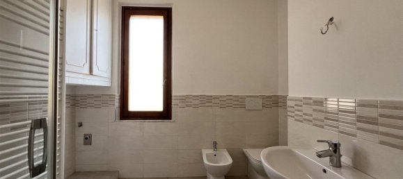 12 bedrooms House in Pistoia, Italy No. 339576 15