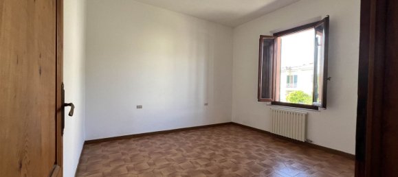 12 bedrooms House in Pistoia, Italy No. 339576 20