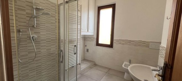 12 bedrooms House in Pistoia, Italy No. 339576 14