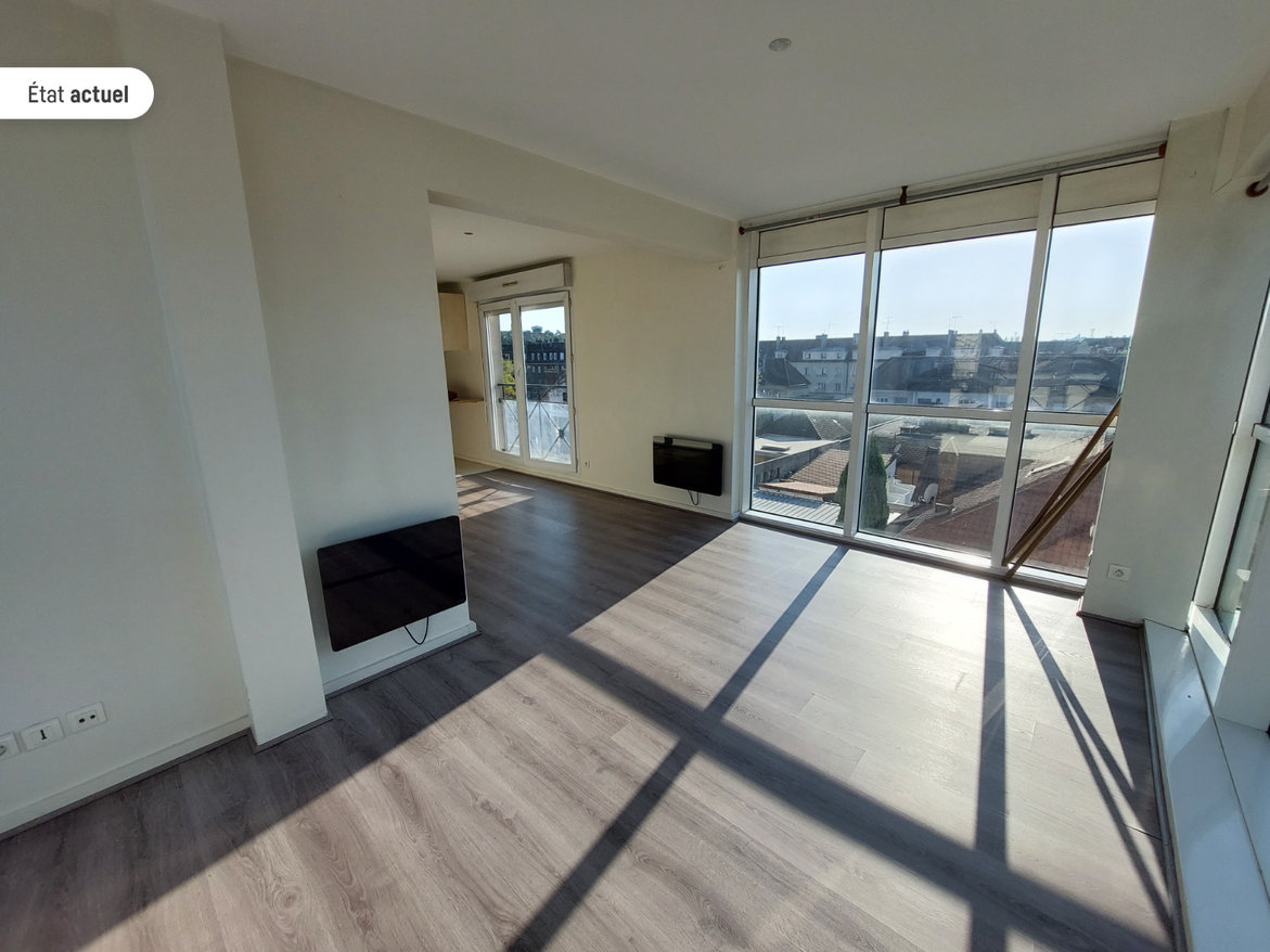 1 bedroom Apartment in Creil, France No. 240130