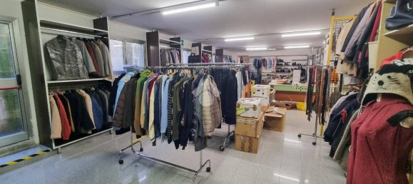 2 rooms Commercial property in Costa Masnaga, Italy No. 66205 13