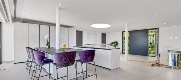 5 Schlafzimmer Villa in Fuengirola, Spain, Nr. 140987 2