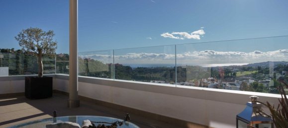 3 bedrooms Penthouse in Benahavis, Spain No. 2922 30