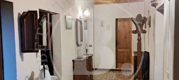 6 bedrooms House in Volterra, Italy No. 92741 18