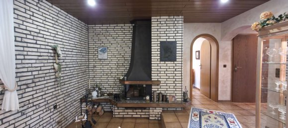 Apartamento de 2 dormitorios en Burscheid, Germany No. 269016 5