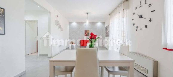 3 Schlafzimmer Wohnung in Carpi, Italy, Nr. 17265 13