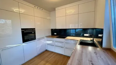 Квартира с 2 комнатами в Крумпендорф ам Вёртерзе, Австрия № 255372