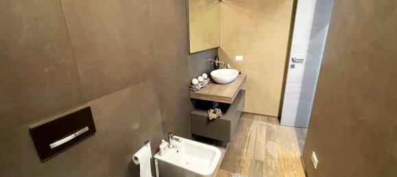 Квартира с 4 комнатами в Падуя, Италия № 232449 13