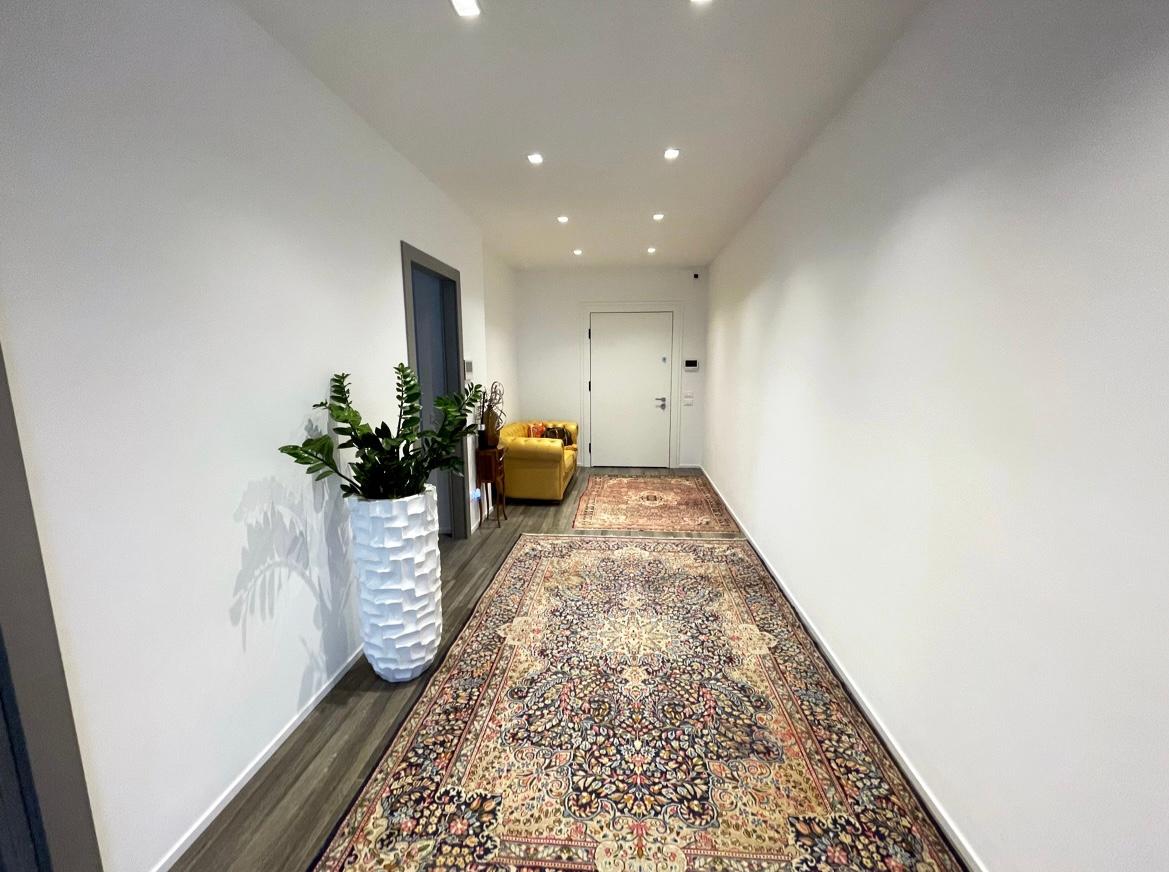 Квартира с 4 комнатами в Падуя, Италия № 232449