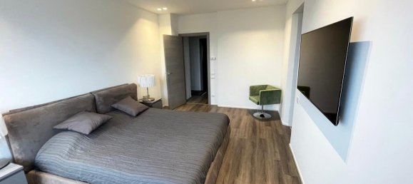 Квартира с 4 комнатами в Падуя, Италия № 232449 7