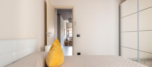 2 rooms Penthouse in Catania, Italy No. 306976 9