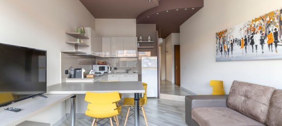 2 rooms Penthouse in Catania, Italy No. 306976 2