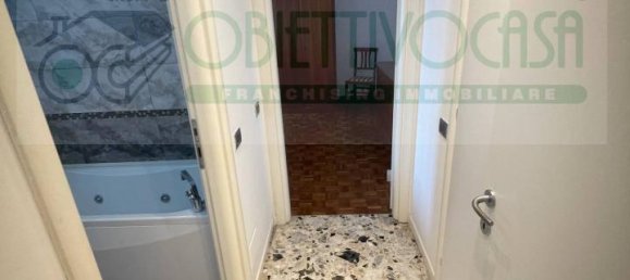 Apartamento de 2 divisões em Trezzano sul Naviglio, Italy N.º 15126 10