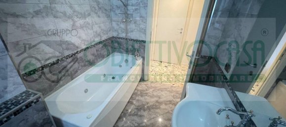 Apartamento de 2 divisões em Trezzano sul Naviglio, Italy N.º 15126 16