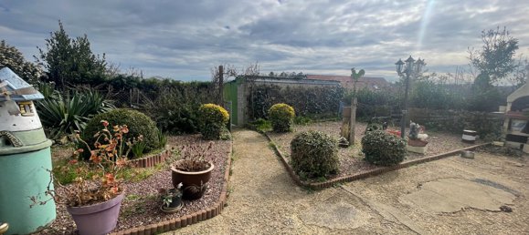 2 bedrooms House in Manche, France No. 189888 10