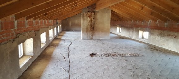 18 rooms Castles in Pezzana, Italy No. 82783 8