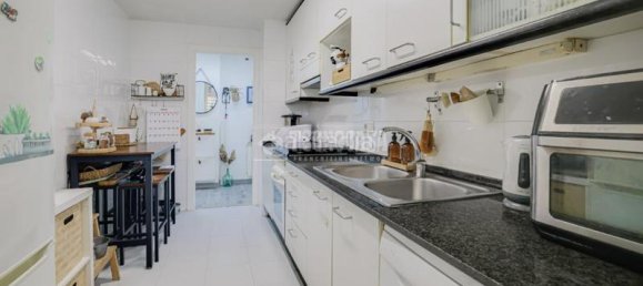 Apartamento de 3 dormitorios en Sant Andreu, Spain No. 187620 6