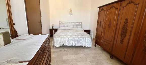 3 rooms House in Aragona, Italy No. 24767 4
