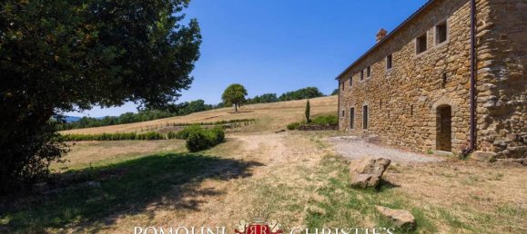 5 bedrooms House in Città di Castello, Italy No. 107684 15