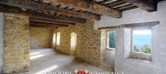 5 bedrooms House in Città di Castello, Italy No. 107684 25