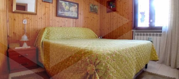 Apartamento de 2 habitaciónes en Castel di Sangro, Italy No. 24005 12