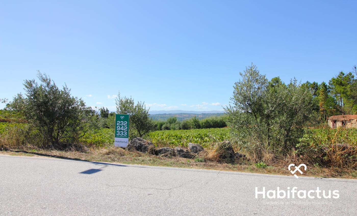 Terrain à Nelas, Portugal No. 68528