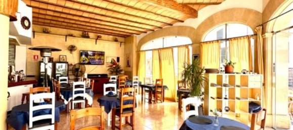 300m² Commercial property in Palma de Majorca, Spain No. 185904 19