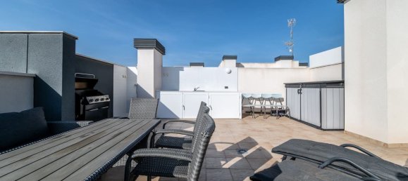 3 bedrooms Penthouse in Dehesa De Campoamor, Spain No. 188683 12