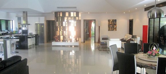 4 bedrooms Cafe / restaurant in Pattaya, Thailand No. 4059 18