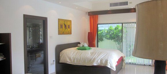 4 bedrooms Cafe / restaurant in Pattaya, Thailand No. 4059 9