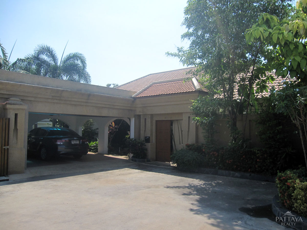 4 bedrooms Cafe / restaurant in Pattaya, Thailand No. 4059