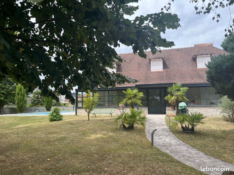 4 chambres Maison à Pau, France No. 296970