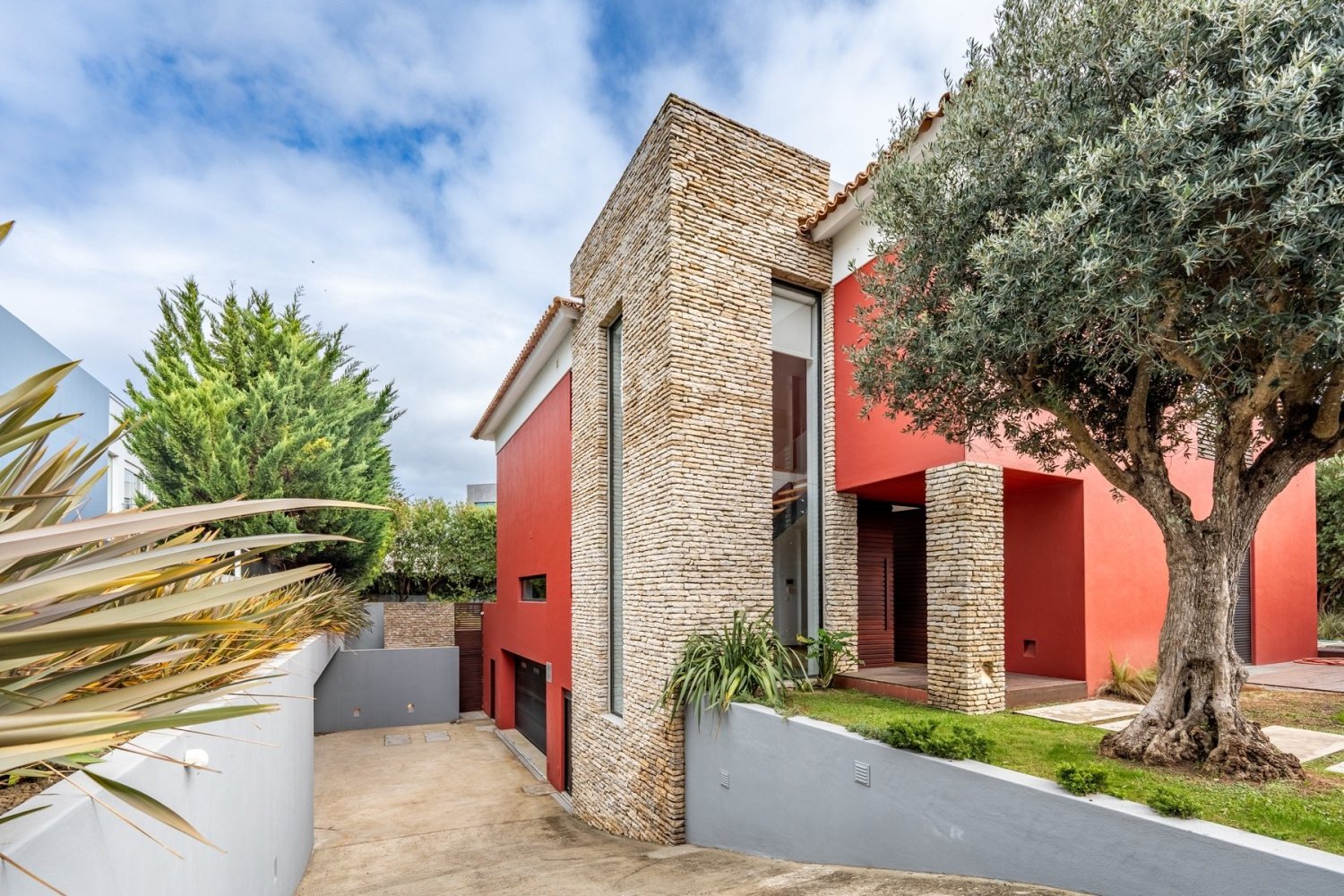 Villa de 3 dormitorios en Cascais, Portugal No. 122822