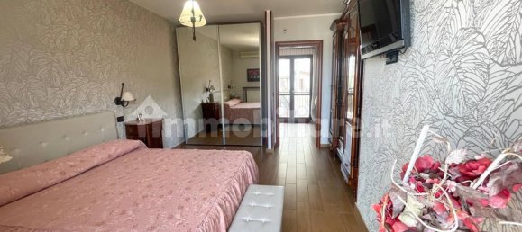 Villa de 4 dormitorios en Pomigliano d'Arco, Italy No. 286962 18