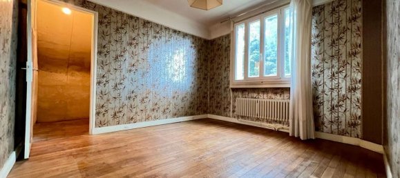 3 bedrooms House in Neuilly-sur-Marne, France No. 146330 14