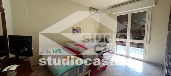 3 rooms Villa in Agnadello, Italy No. 333749 5