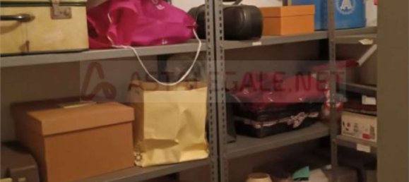 4 bedrooms Apartment in Monza, Italy No. 373793 8