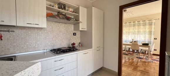 4 chambres Appartement à Cosenza, Italy No. 322959 5