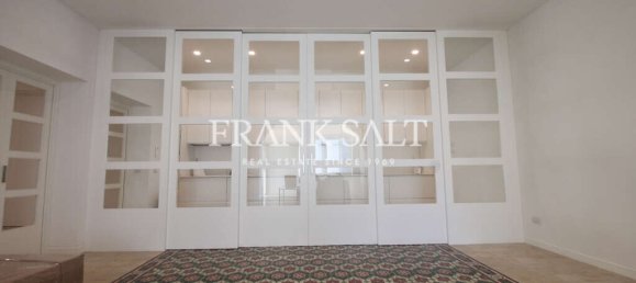 2 bedrooms Maisonette in Saint Julian's, Malta No. 9779 5