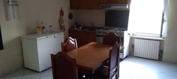 8 rooms House in Fara Filiorum Petri, Italy No. 254775 14