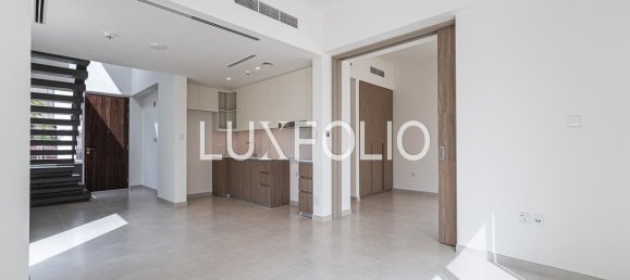 Таунхаус с 4 спальнями в The Valley, ОАЭ № 100638 4