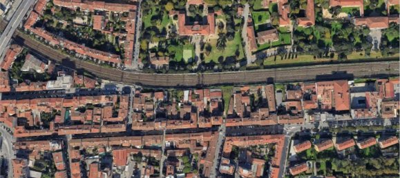 2 rooms Apartment in Florence, Italy No. 259931 6