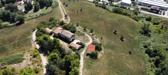 93260m² Land in Ripatransone, Italy No. 324951 15