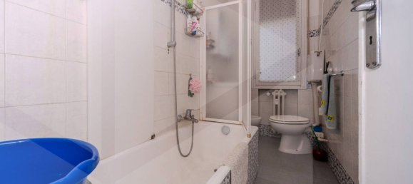 3 rooms Apartment in Casalecchio di Reno, Italy No. 228954 16
