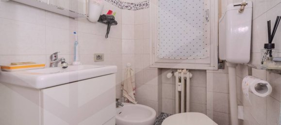 3 rooms Apartment in Casalecchio di Reno, Italy No. 228954 31